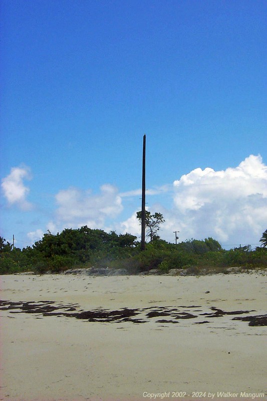 A light marking West End Point on Anegada. This light is just to the southeast of West End Point.