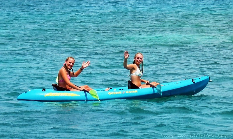 Taylor and Tannah paddling the kayak