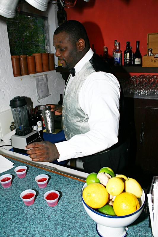 Taste of the Caribbean Competition
Fundraising / Chef's Practice Dinner
Brandywine Bay Restaurant

Dwight serving his 